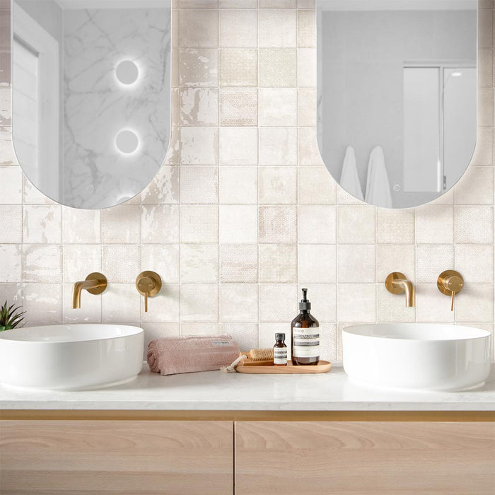 Tetra Fusion Kidglove - Gloss Finish - Lifestyle