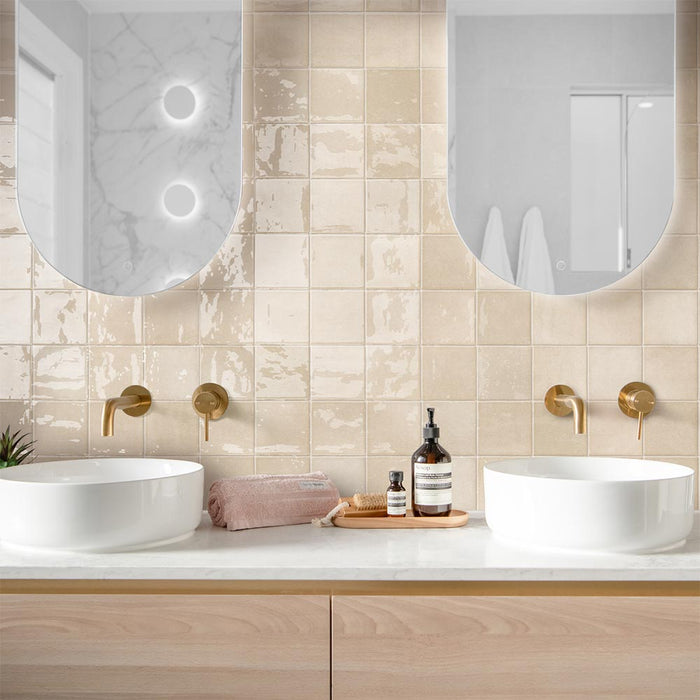 Tetra Origin Grist - Gloss Finish - Lifestyle