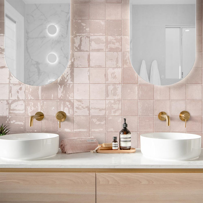 Tetra Origin Dried Petal - Gloss Finish - Lifestyle