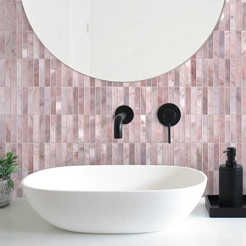 Lume Kit Kat Cosmopolitan Pink - Matt Finish - Lifestyle