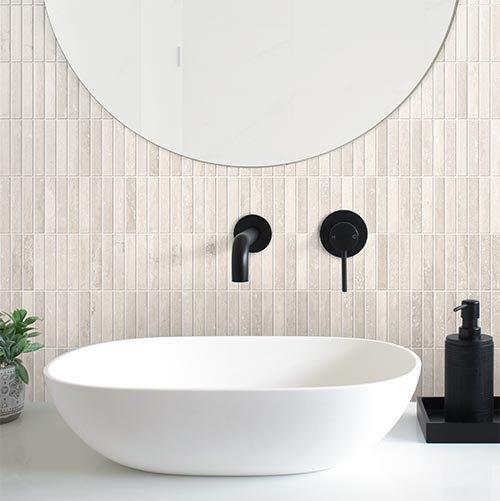 Lume Kit Kat Amalfi Cream - Gloss Finish - Lifestyle