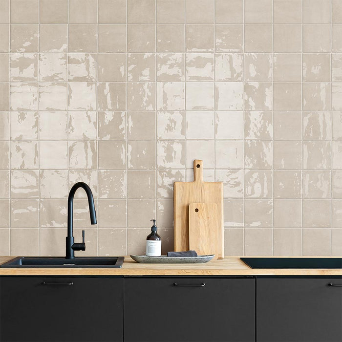 Tetra Nova Clay - Gloss Finish - Lifestyle