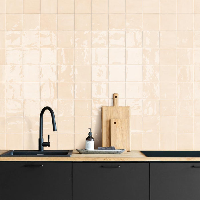 Tetra Nova Scarecrow - Gloss Finish - Lifestyle