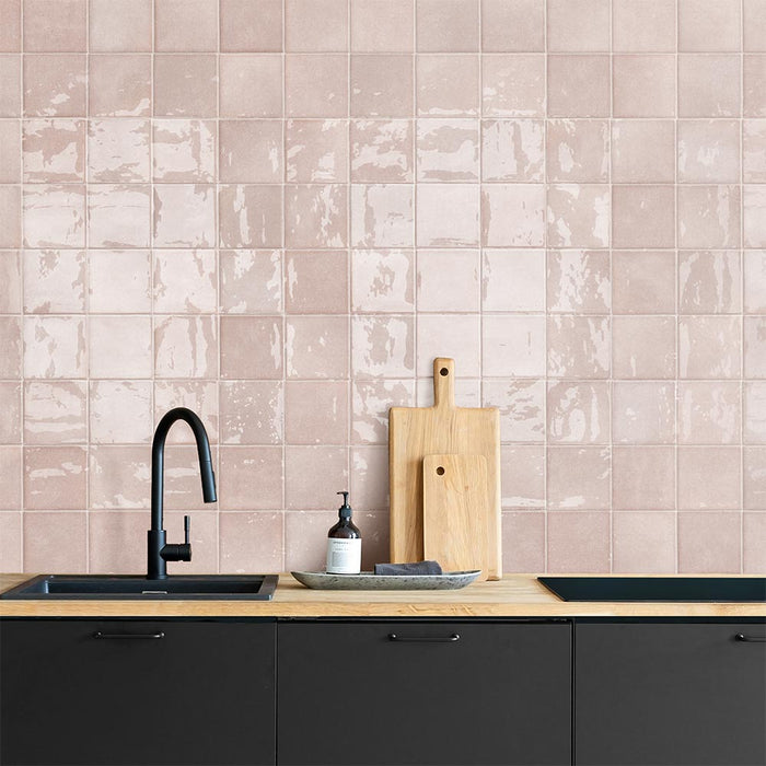 Tetra Origin Dried Petal - Gloss Finish - Lifestyle