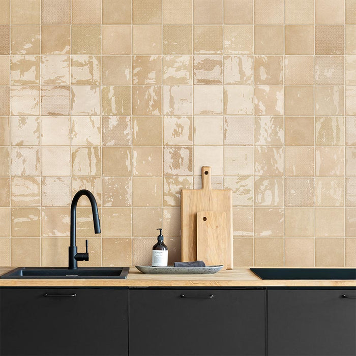 Tetra Fusion Mirage - Gloss Finish - Lifestyle